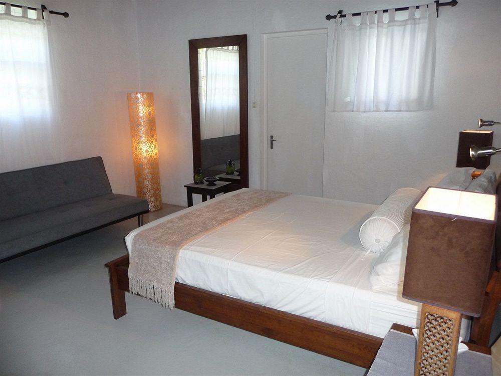 Esprit Libre Restaurant & Guest House Grand Bay Ngoại thất bức ảnh
