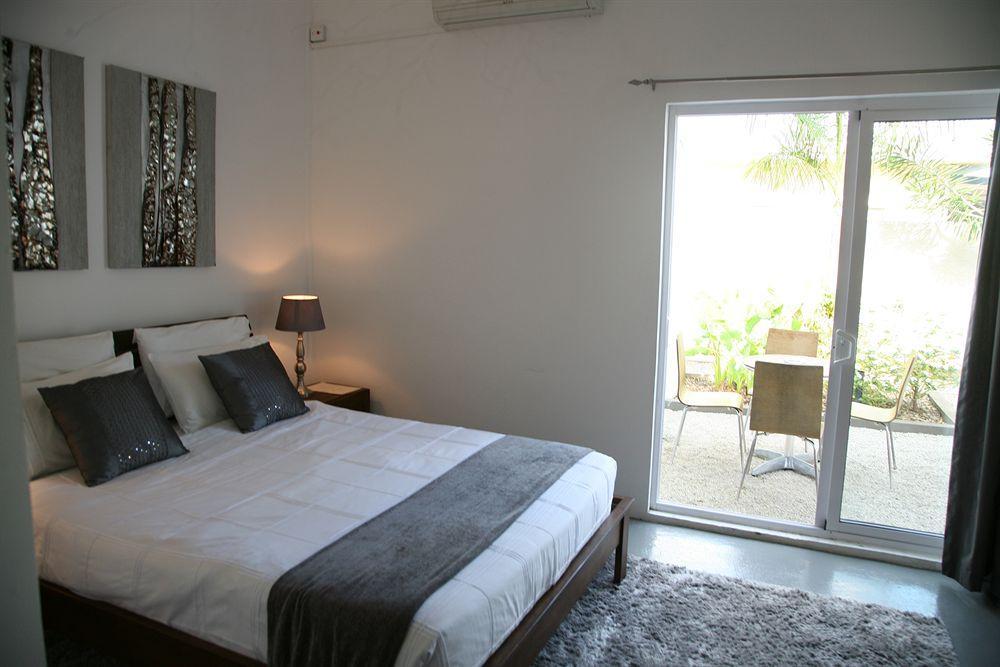 Esprit Libre Restaurant & Guest House Grand Bay Ngoại thất bức ảnh