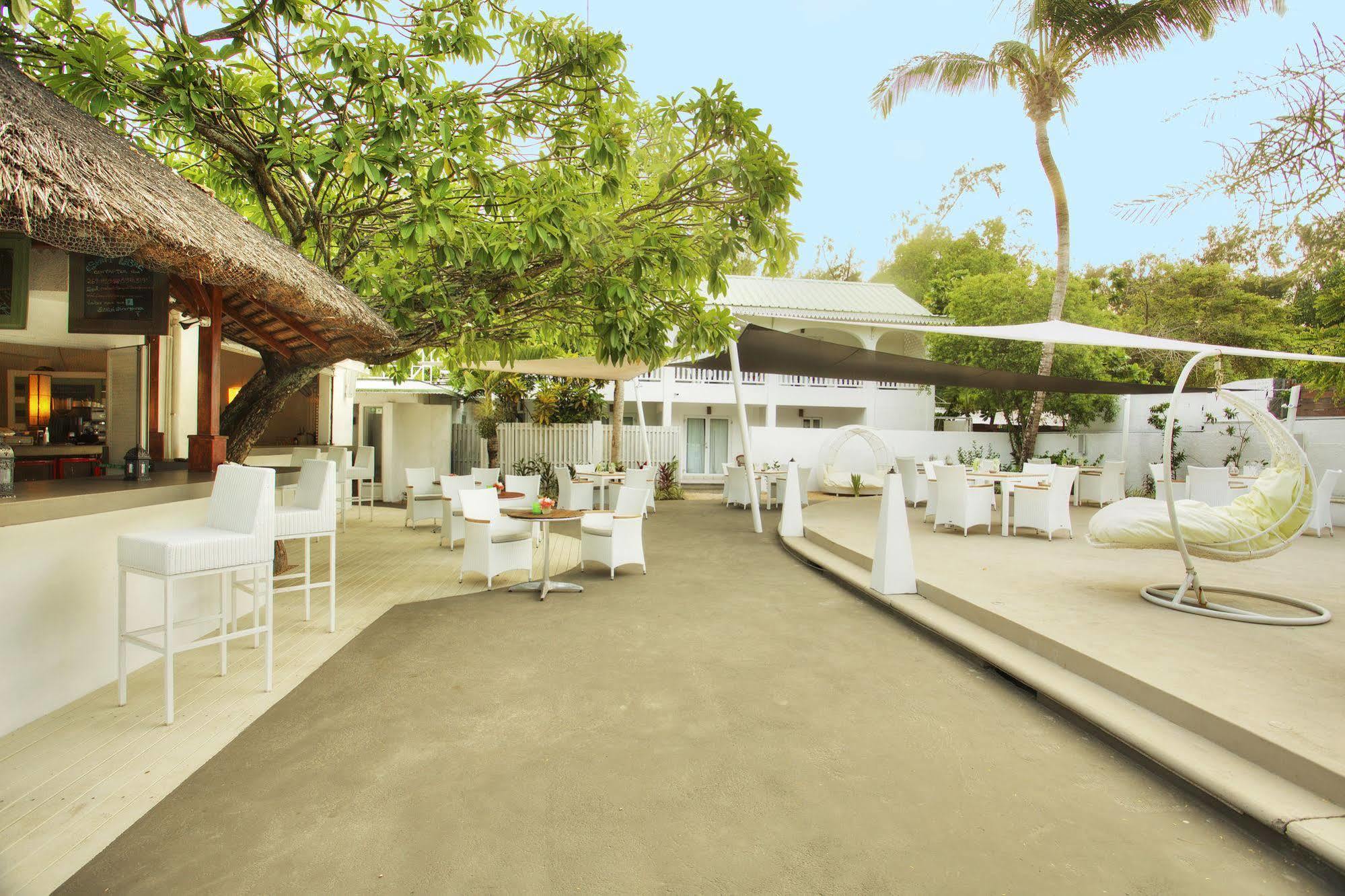 Esprit Libre Restaurant & Guest House Grand Bay Ngoại thất bức ảnh