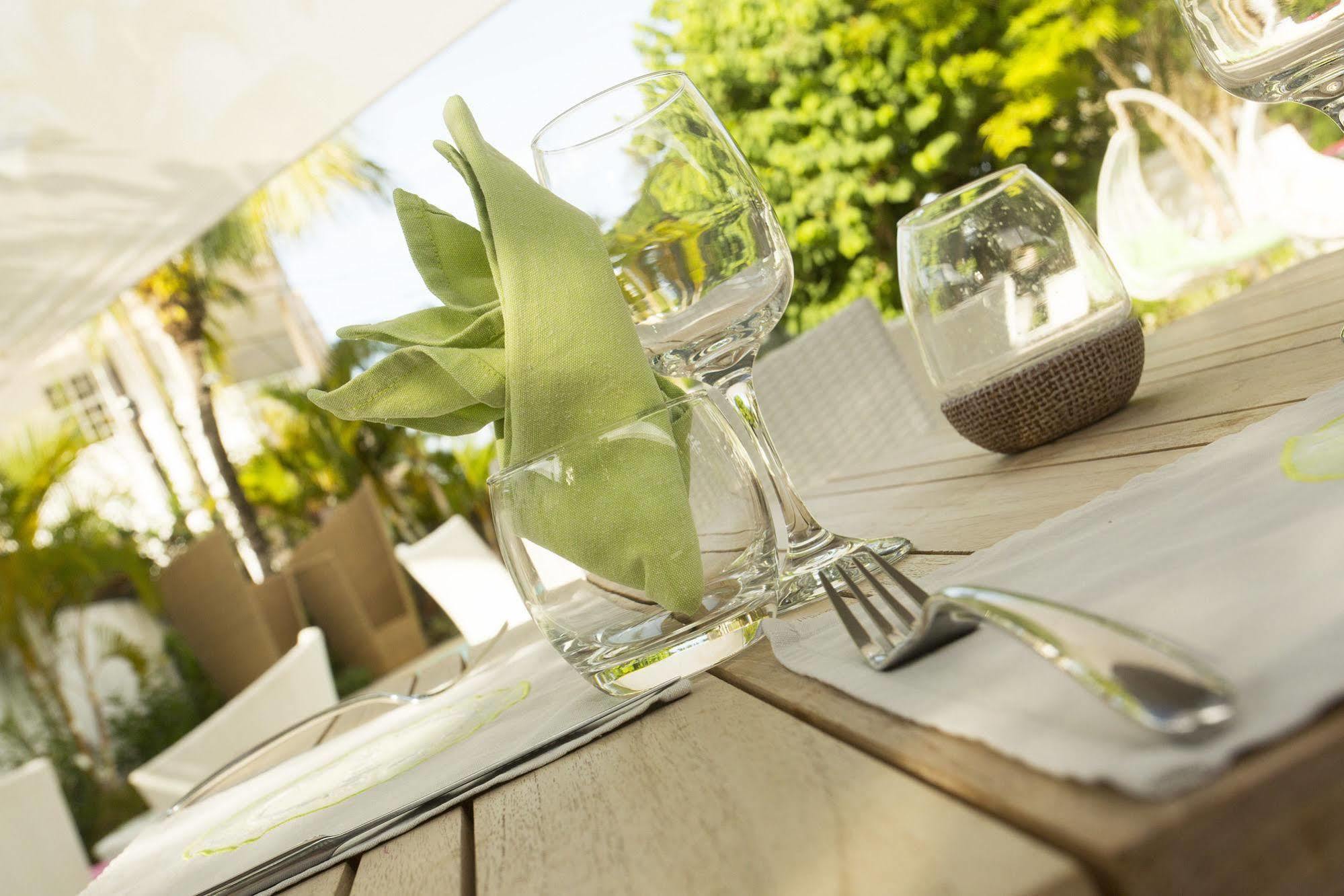 Esprit Libre Restaurant & Guest House Grand Bay Ngoại thất bức ảnh