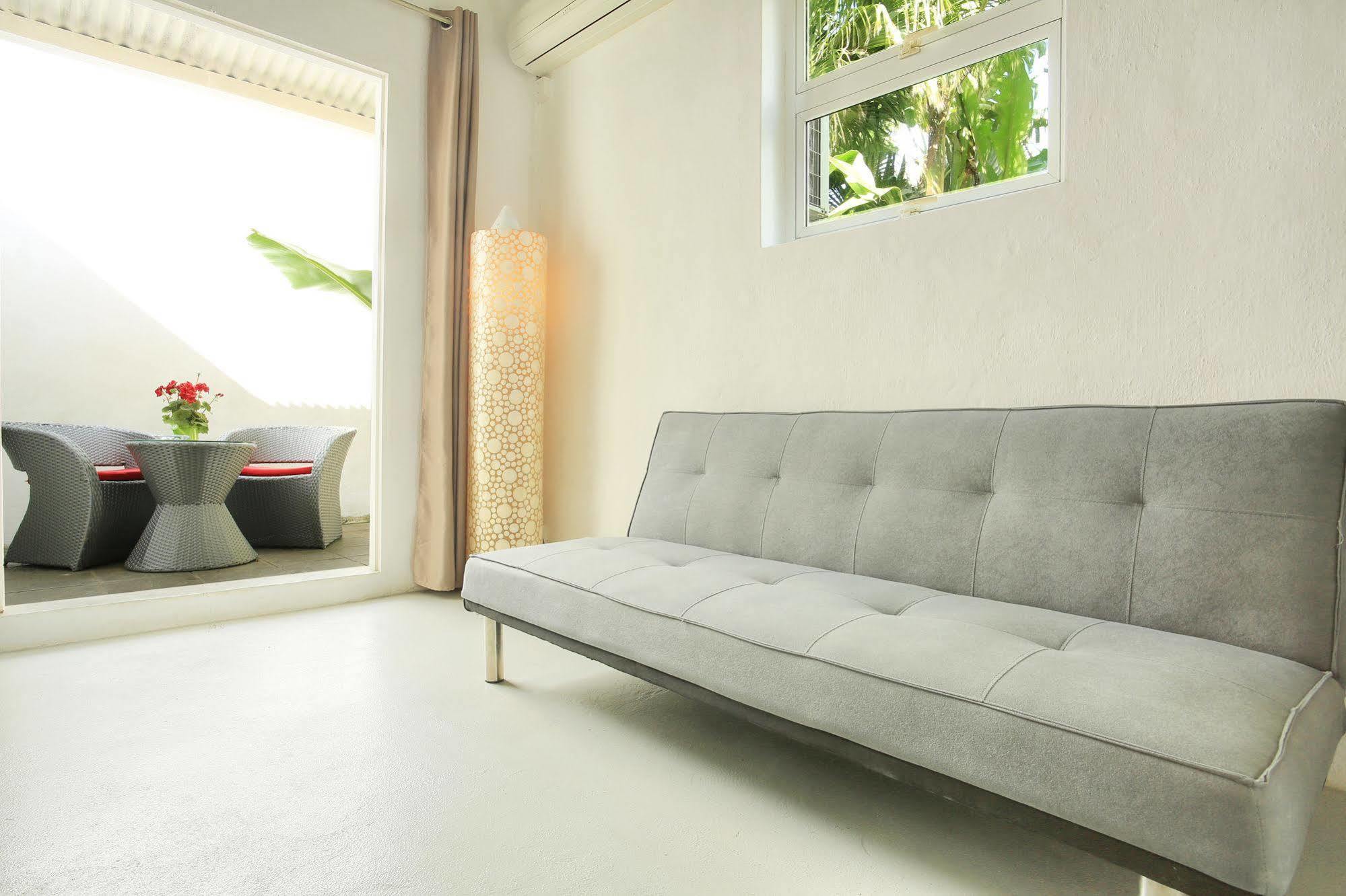 Esprit Libre Restaurant & Guest House Grand Bay Ngoại thất bức ảnh